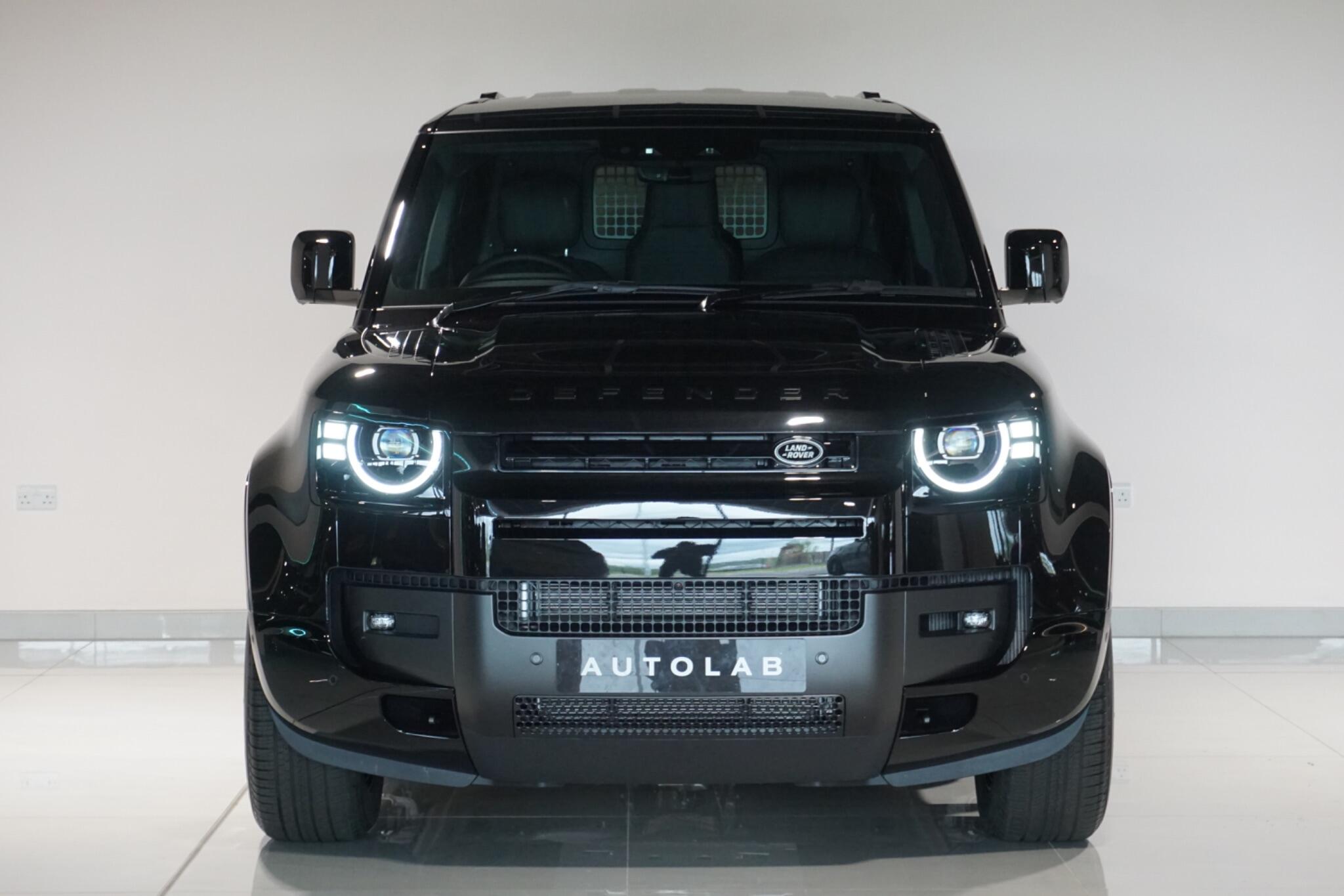 Land Rover Defender 110 3.0 D350 MHEV X-Dynamic HSE Hard Top SUV 5dr Diesel Auto 4WD MWB Euro 6 (s/s) (350 ps)